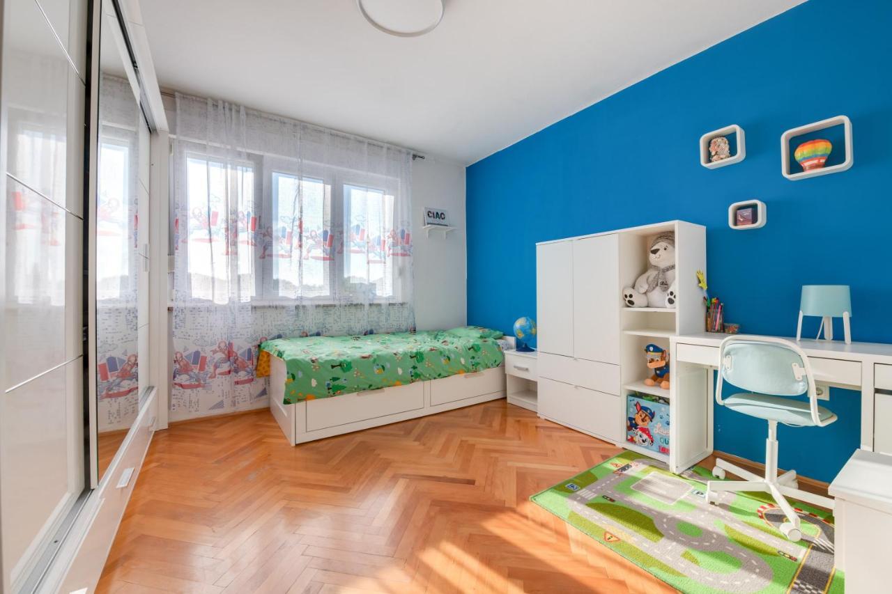 Apartment Niksa Pula Extérieur photo